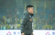 乐鱼体育官方入口-0-1！李金羽太难了！铁人3连败+4轮不胜，新鹏城赢球紧咬申花泰山